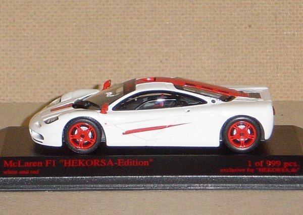 1:43 McLaren F1 Roadcar HEKORSA-Edition weiß rot limitiert auf 999 Stück Minichamps 533133442