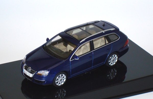 1:43 Volkswagen VW Golf 5 V Variant 2007 shadowblau met. AUTOart 1K9099300D5Q