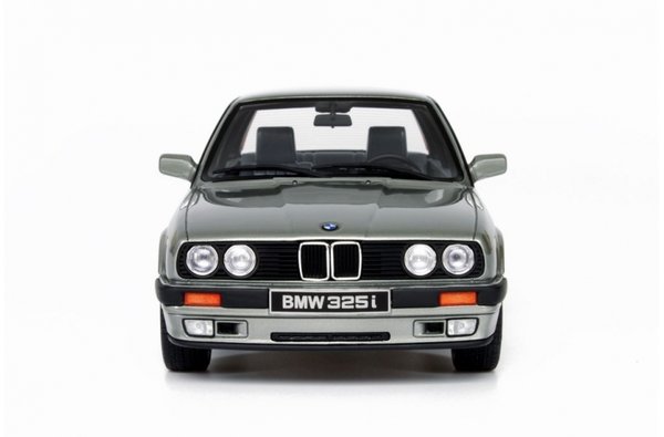 1:18 BMW 325i Limousine 2-türig E30 grau met. Otto-Models OT571