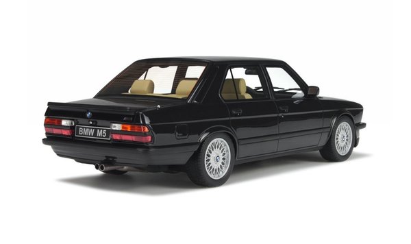 1:18 BMW M5 E28 E28S 1985-1987 diamantschwarz met. Otto-Models OT184