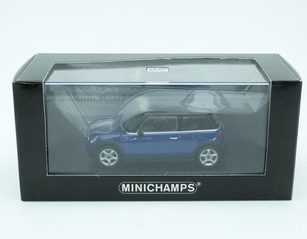 1:43 Mini Cooper R50 2001-2006 blau met. schwarz Minichamps 80420147382BL