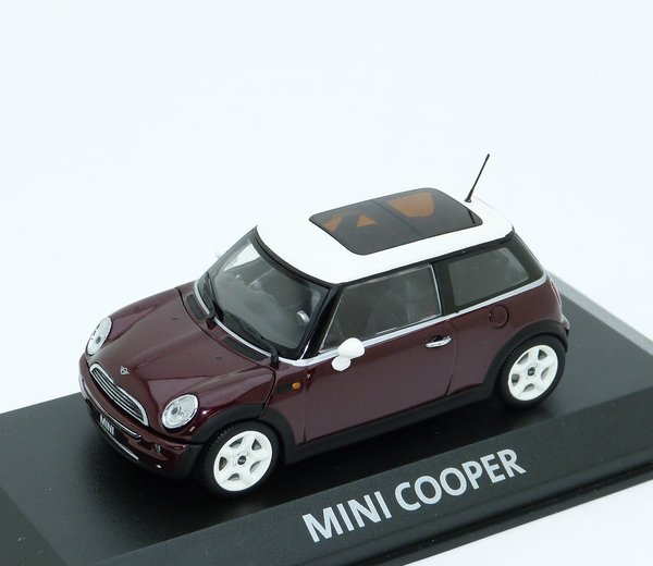 1:43 Mini Cooper R50 2001-2006 samtrot met. weiß Minichamps 80420147381VR