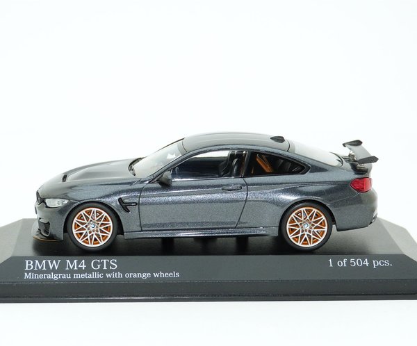 1:43 BMW M4 GTS F82 2016 mineralgrau met. Felgen orange Minichamps 410025228