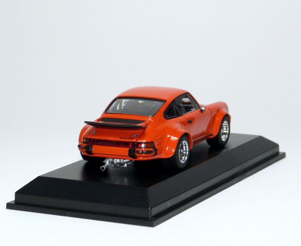 1:43 Porsche 934 Turbo RSR 930 orange Kyosho S002002