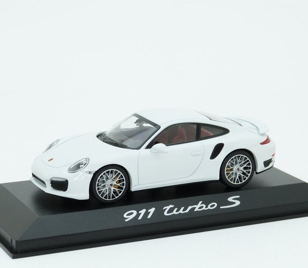 1:43 Porsche 911 Turbo S 991 2013 weiß Minichamps WAP0208900E