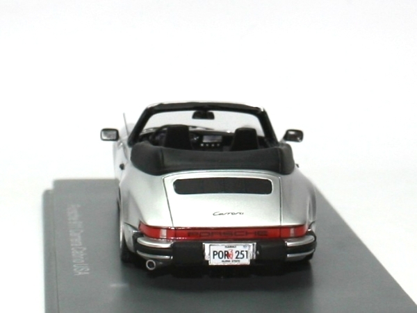 1:43 Porsche 911 Carrera Cabriolet USA 1985 G-Modell silber met. NEO Scale Models 43251