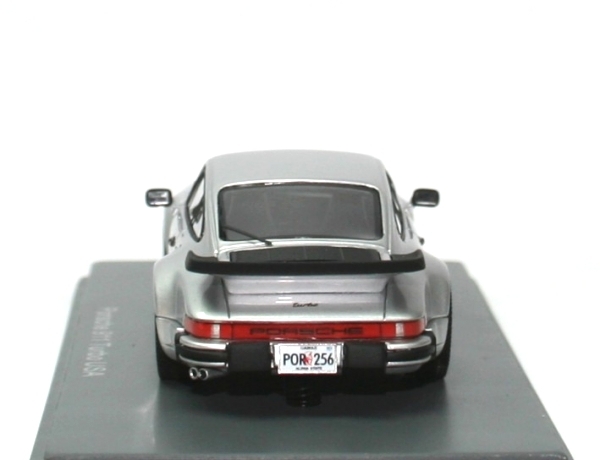 1:43 Porsche 911 3.3 Turbo USA 1985 G-Modell 930 silber met. NEO Scale Models 43256