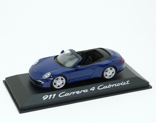 1:43 Porsche 911 Carrera 4 Cabriolet 991 2012-2015 aquablau met. Minichamps WAP0201110C