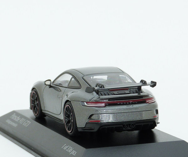1:43 Porsche 911 GT3 992 2020 achatgrau met. Minichamps 410069205